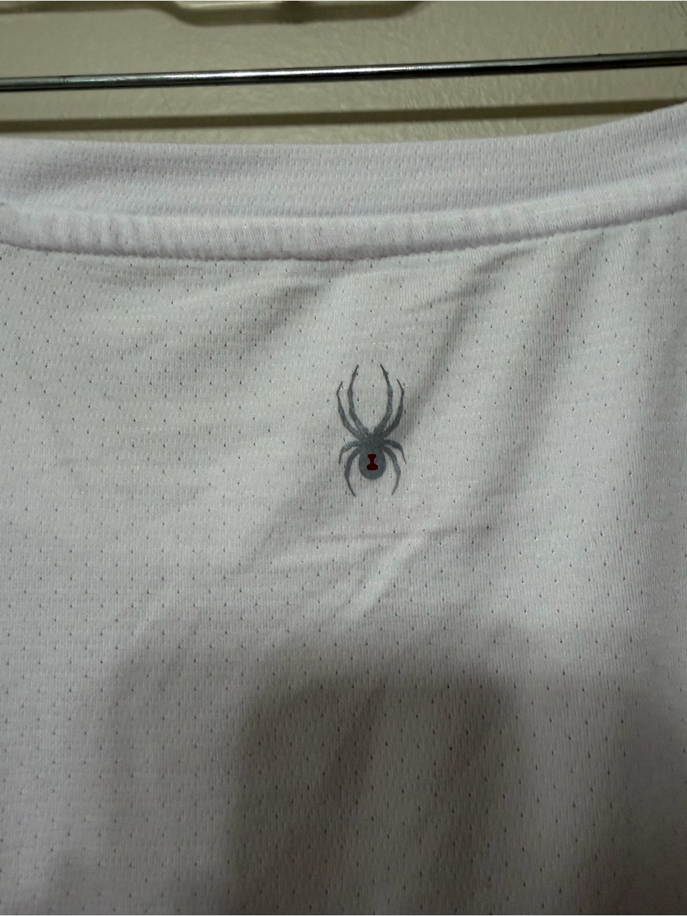 Spyder Active Women’s XL White Performance Athletic Shirt Short Sleeve NWT - Picture 6 of 8